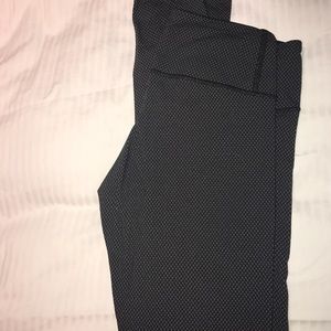 Lululemon leggings / wunder unders